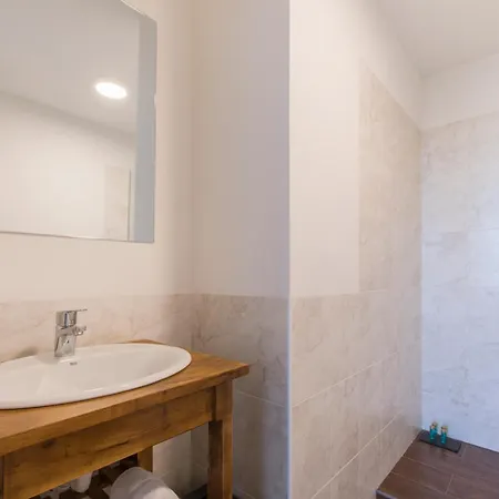 El Cuartel - Avila *