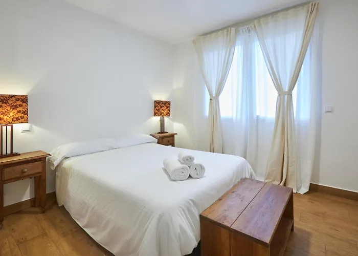 El Cuartel - Avila * Villatoro